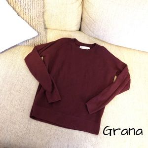 Grana burgundy Pima cotton crew sweater!